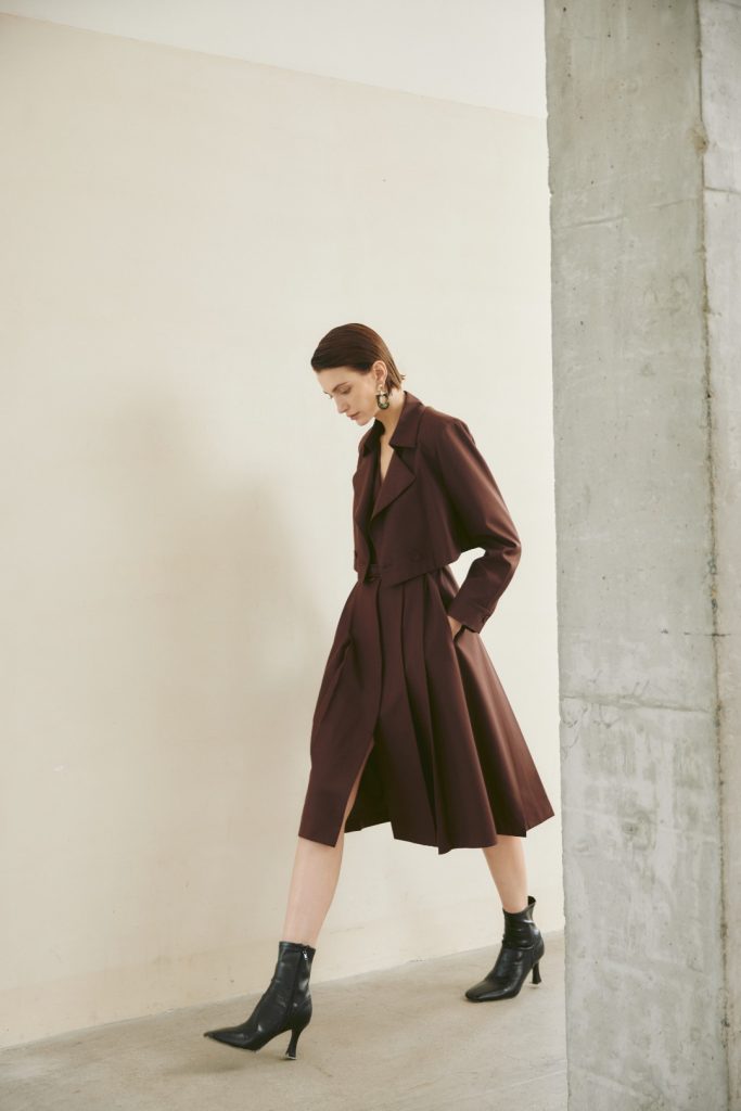 Elegant Two-Piece Windbreaker Set product image 1
