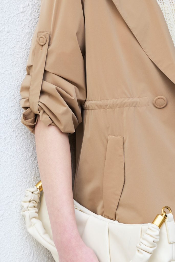 Lightweight Lapel Long Windbreaker product image 2