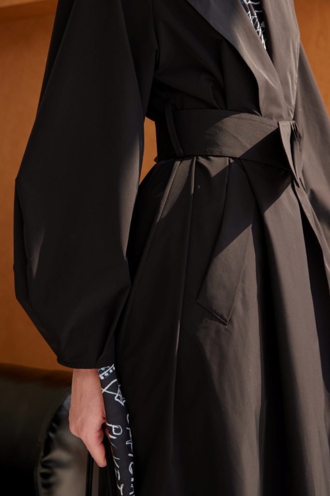 French Romantic Long Windbreaker product image 3