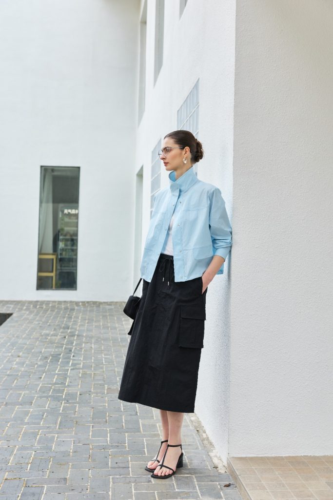 Relaxed Lapel Short Jacket product image 2